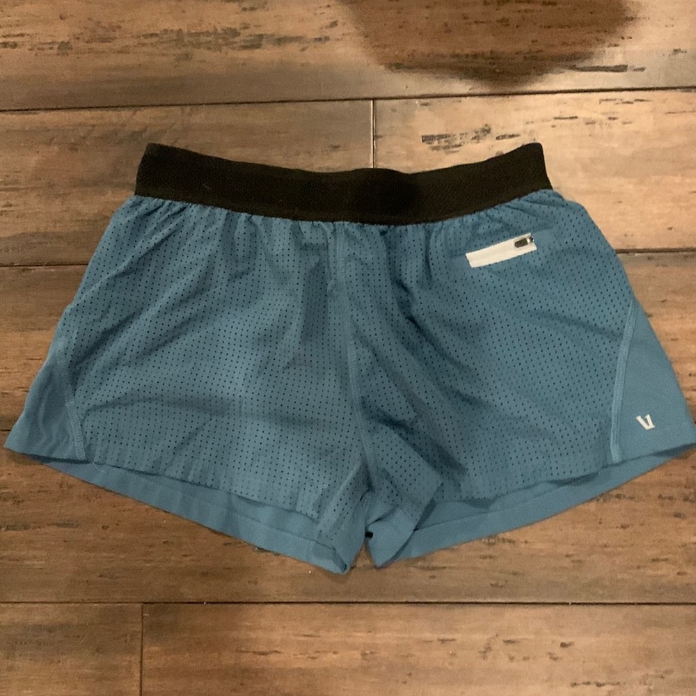 Vuori mesh lined shorts